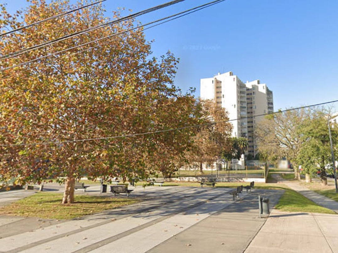 Plaza Poeta Ricardo Lleras