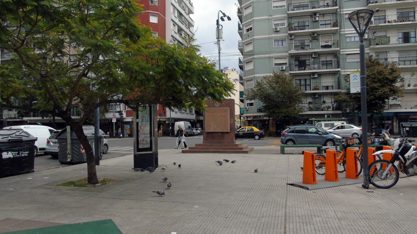 Plazoleta Elisa Brown