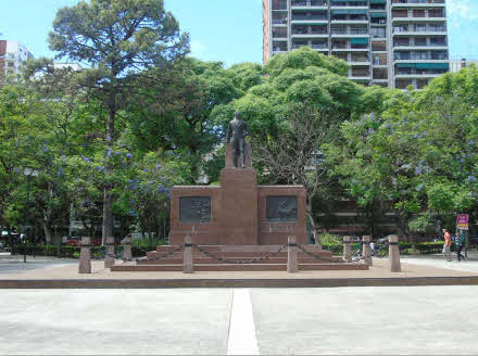 Plaza Manuel Belgrano