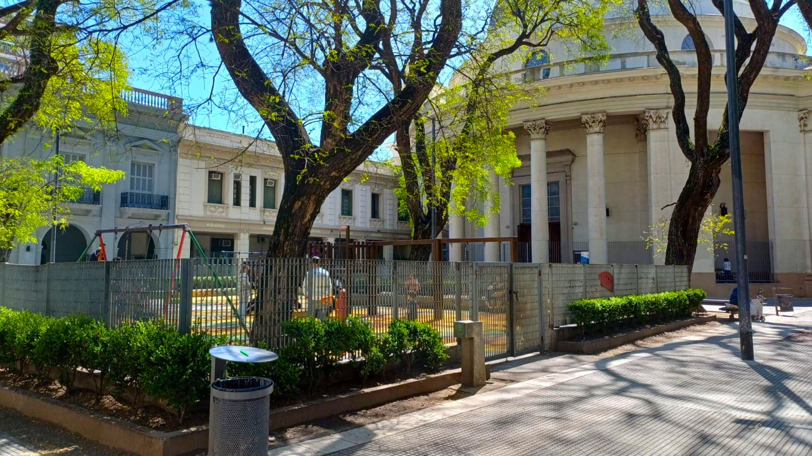 Plaza Rafael Hernández