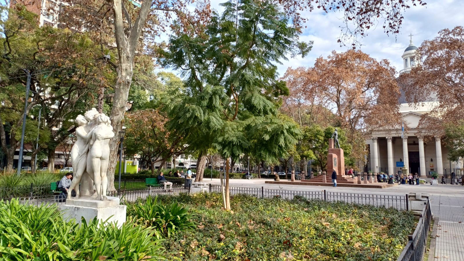 Plaza Manuel Belgrano