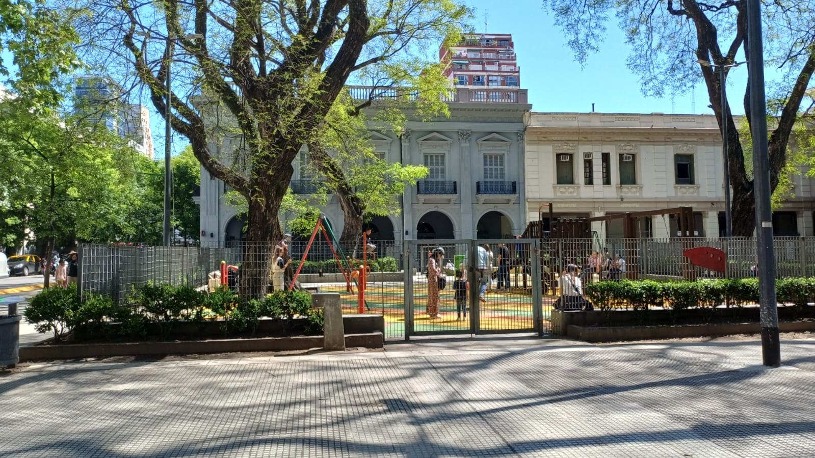 Plaza Rafael Hernández