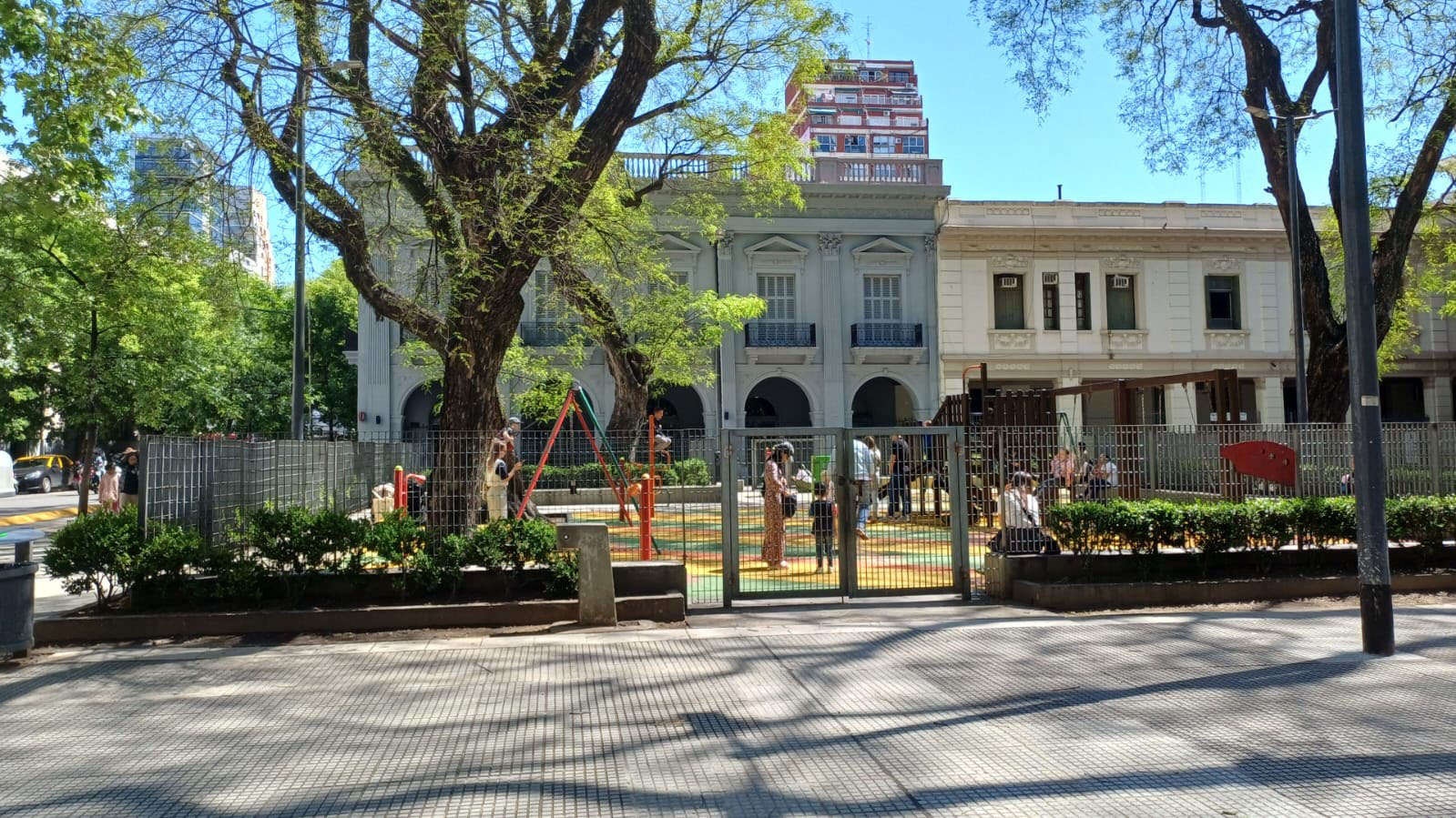 Plaza Rafael Hernández