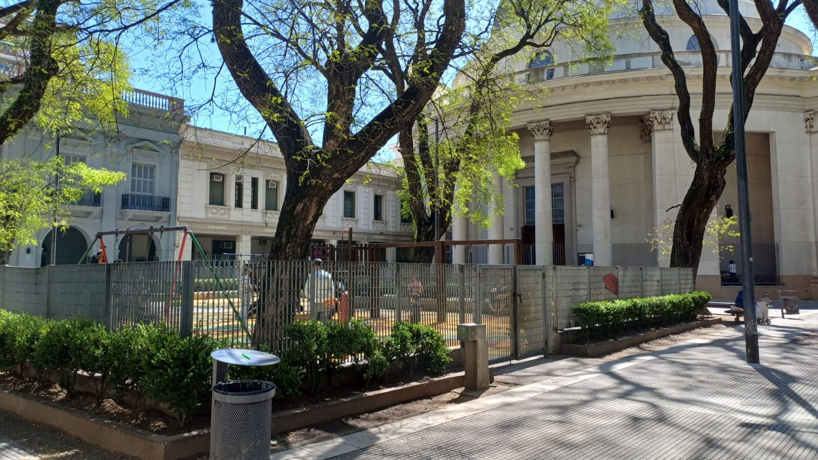 Plaza Rafael Hernández