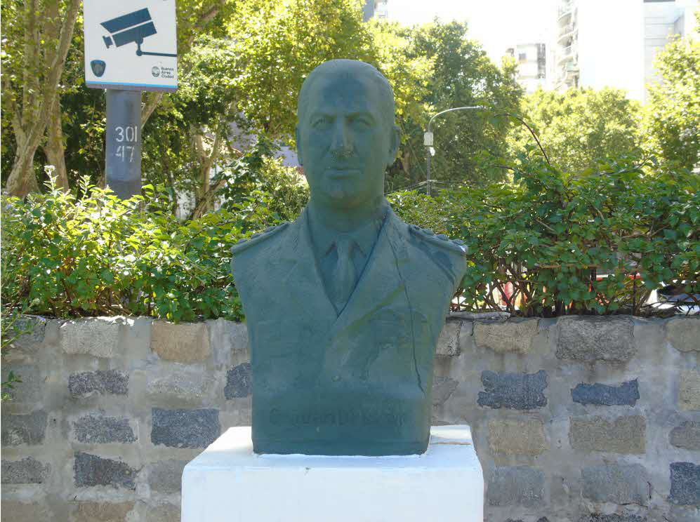 Juan D.- Perón