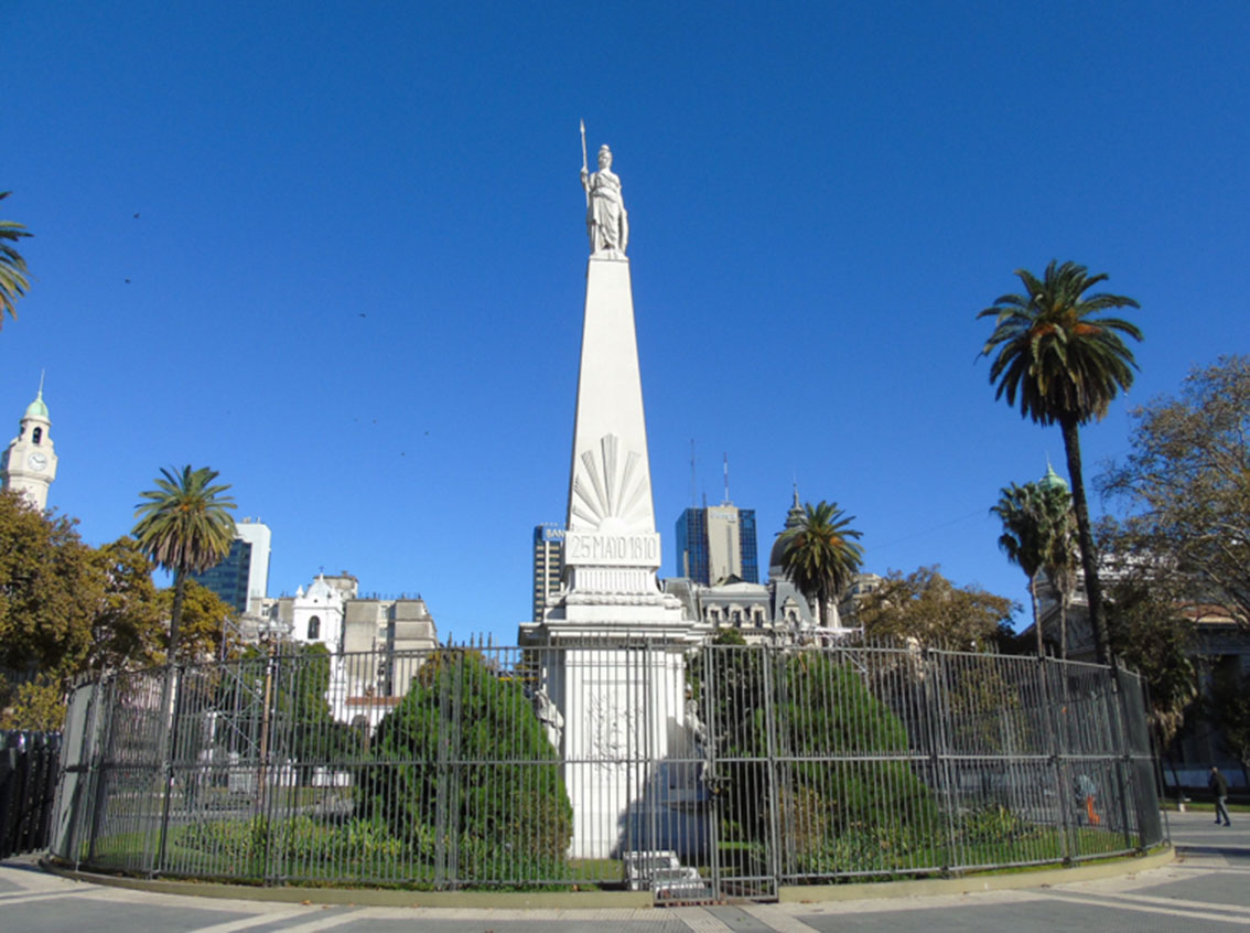 Pirámide de Mayo