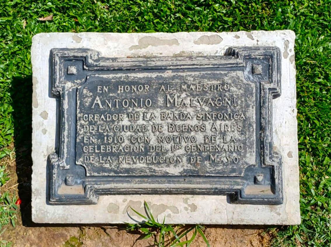 Homenaje al Maestro Antonio Malvagni