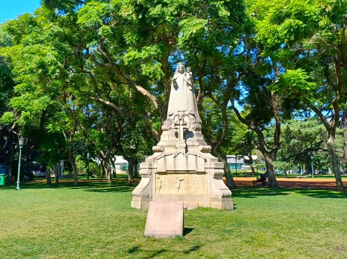 Virgen Del Carmen de Cuyo