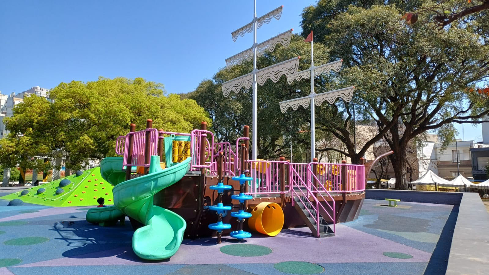 Plaza San Miguel de Garicoits