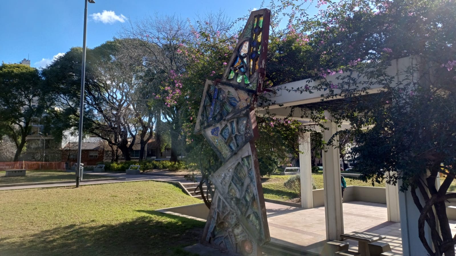 Plaza San Miguel de Garicoits