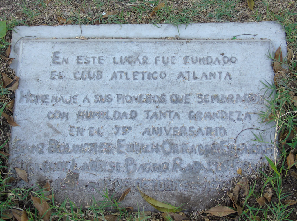 HOMENAJE AL 75 º ANIVERSARIO DEL CLUB ATLANTA