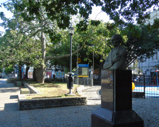 Plazoleta Alfonso R. Castelao