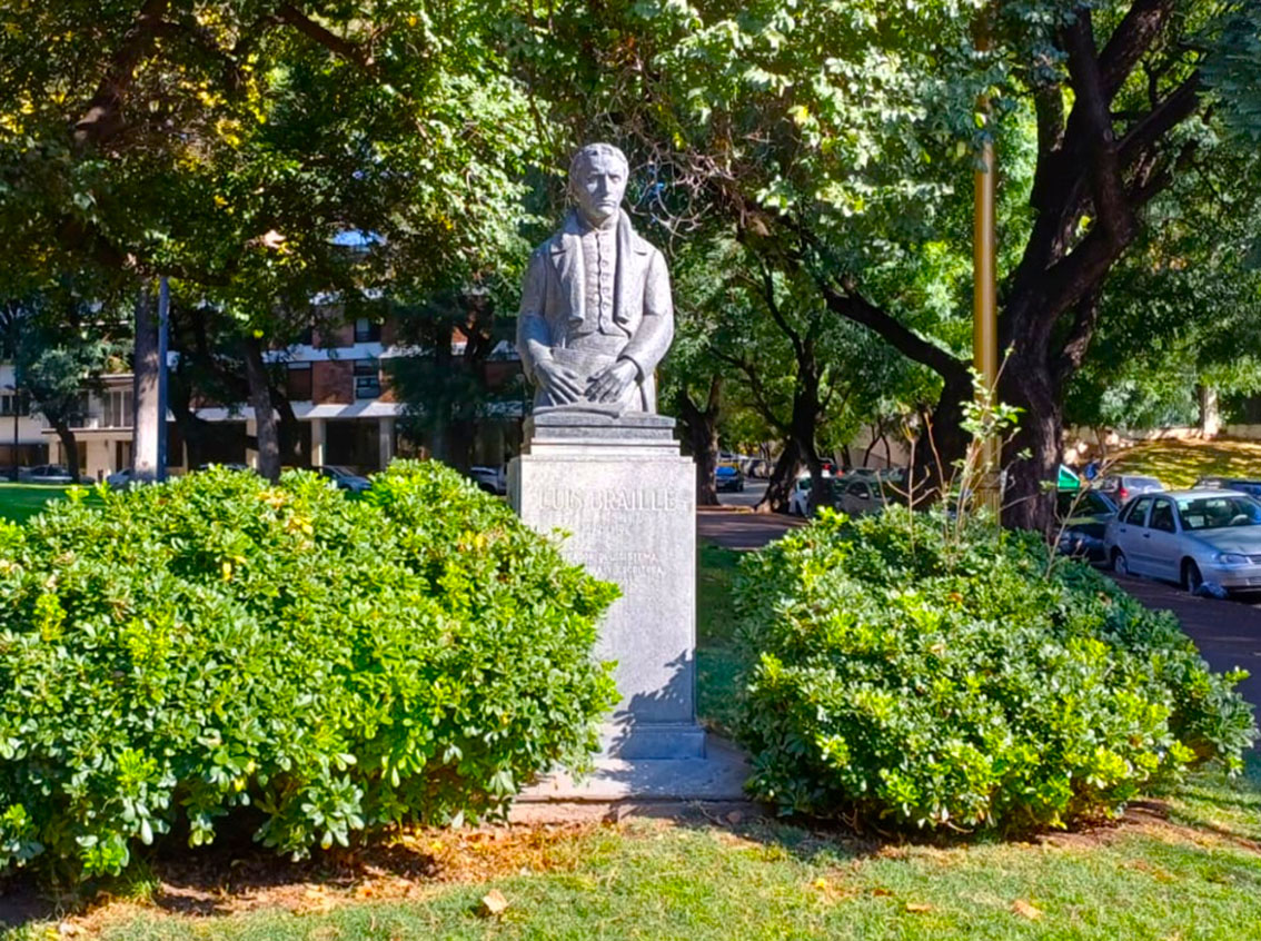 Dr. Luis Braille