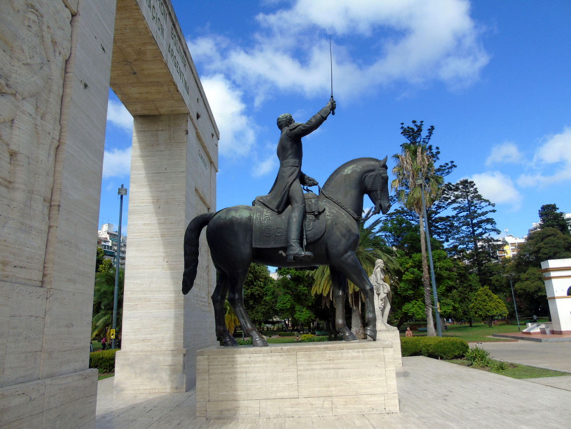 General Simón Bolívar