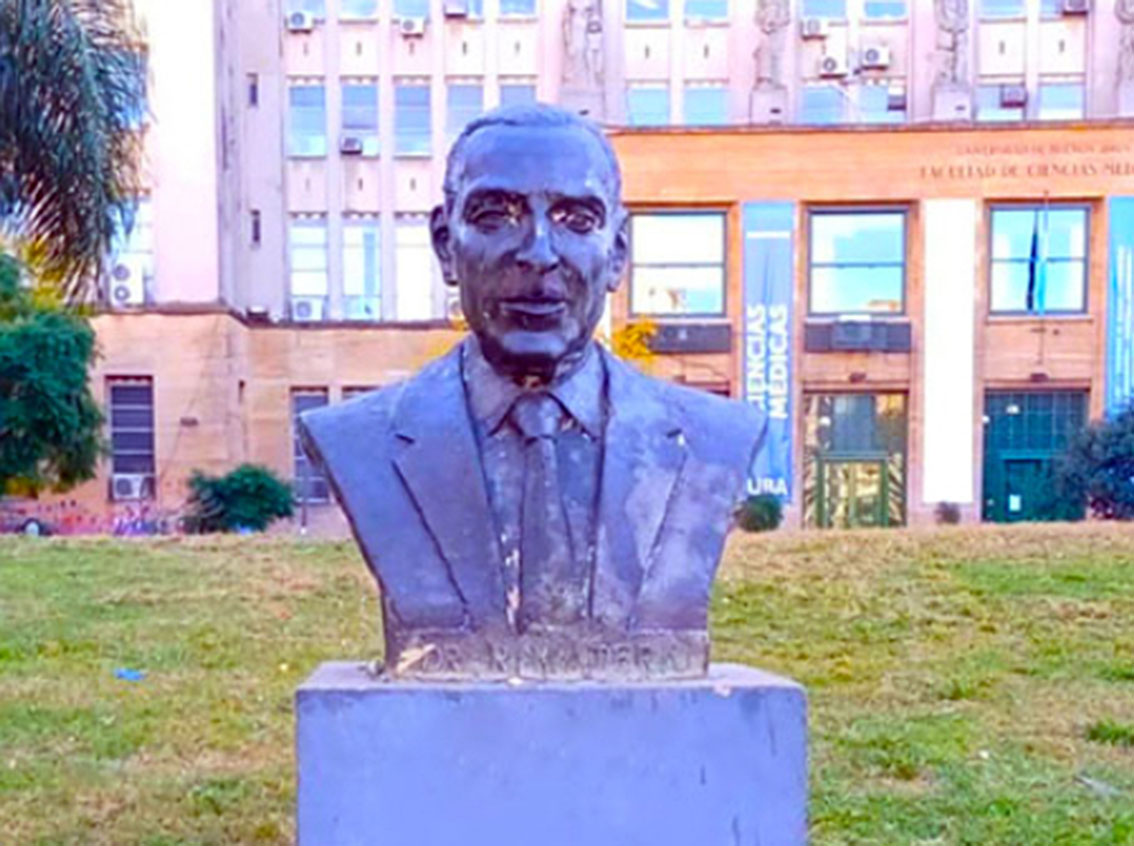 Dr. Raúl Matera