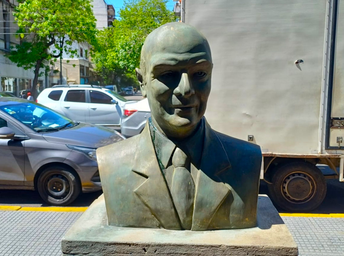 Por Amor (a Onofre Lovero)