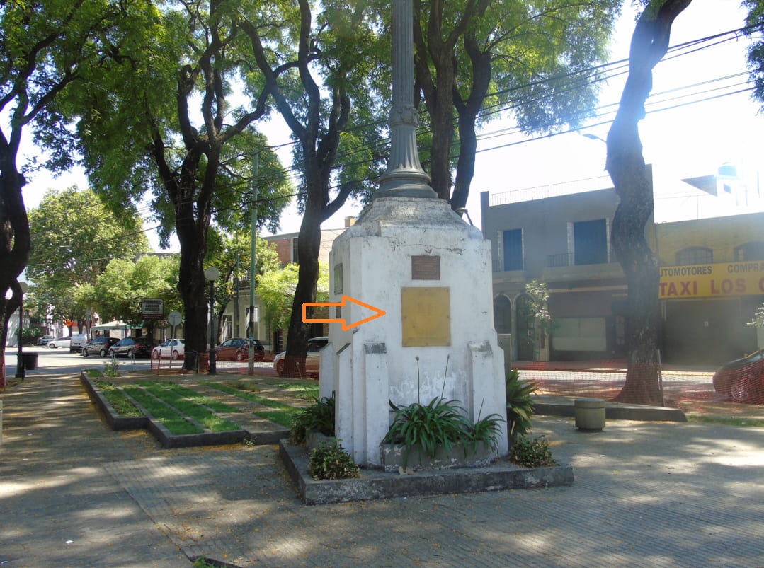 HOMENAJE BARRIO CALLES ROMÁNTICAS