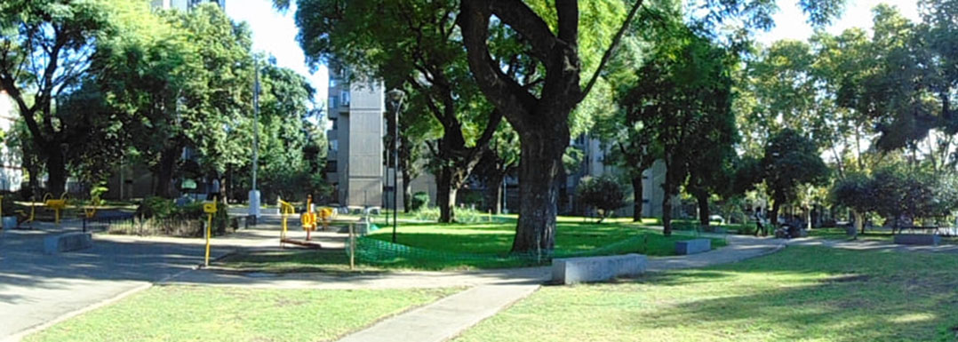 Plaza Francisco Sicardi