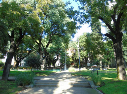 Plaza Francisco Sicardi