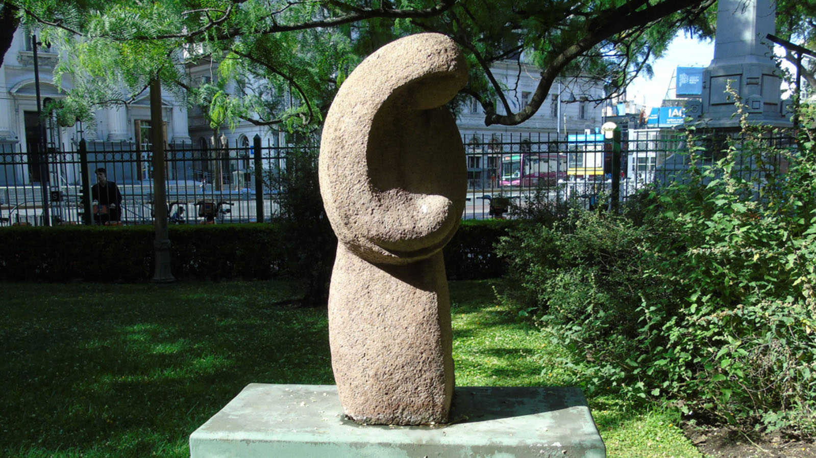Plaza Pueyrredón
