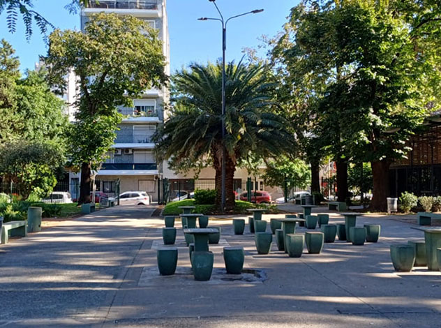 Plaza Arenales