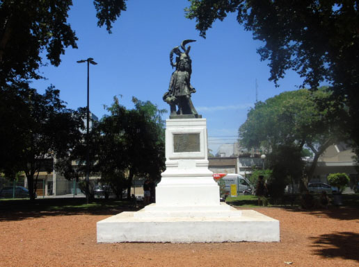 Plaza Coronel Martín Irigoyen