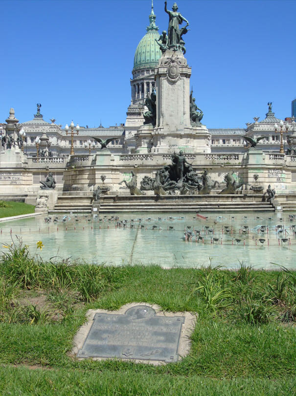 Homenaje al Sesquicentenario de la Independencia