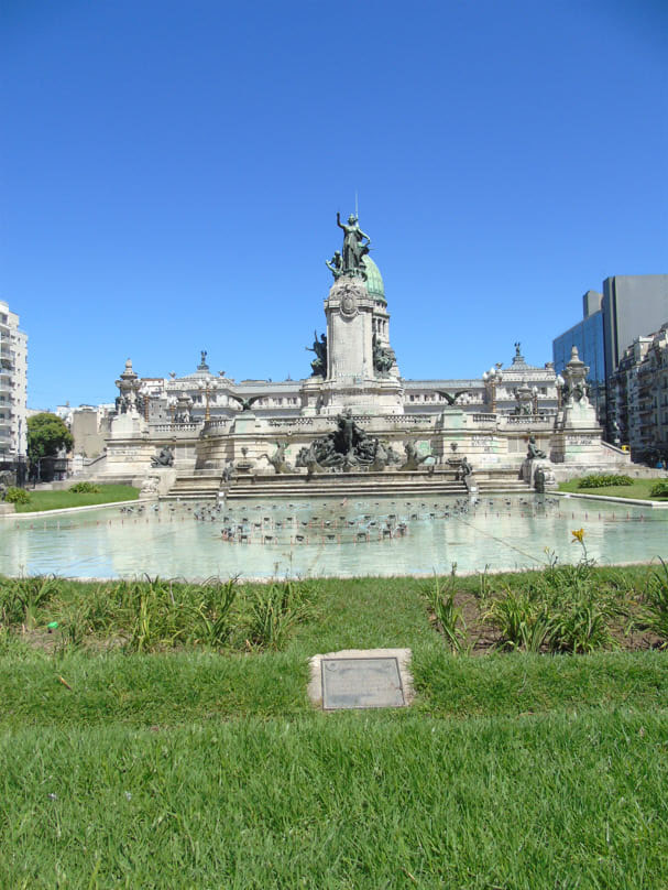 Homenaje al Sesquicentenario de la Independencia