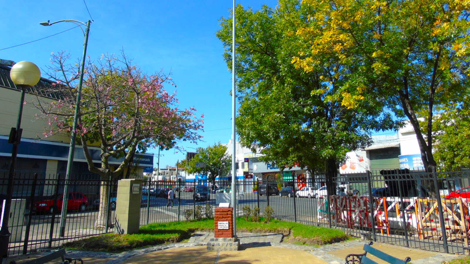 Plaza Juan Tronconi