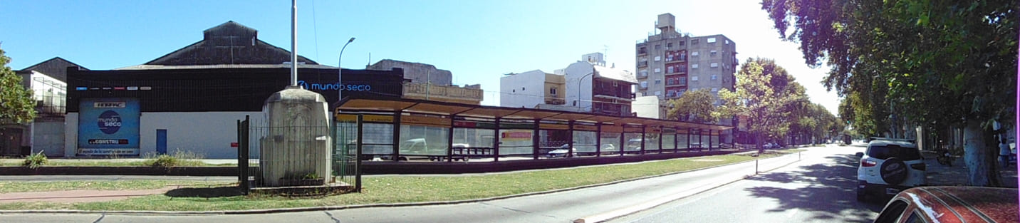 Av. Francisco Fernández de la Cruz y Av. Riestra