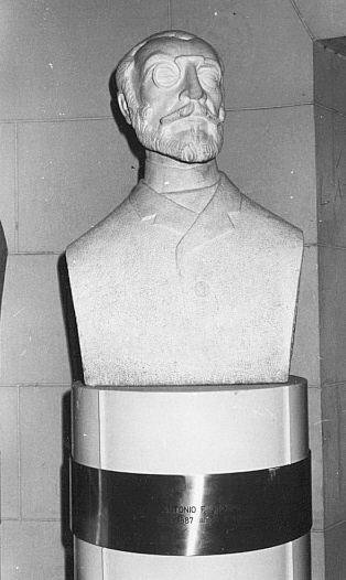 Antonio F. Crespo