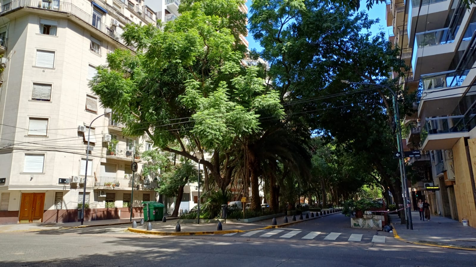Cantero Central Dr. Roberto Noble