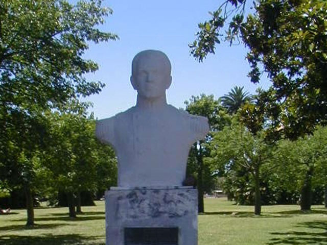 Plaza Almirante Ramón González Fernández