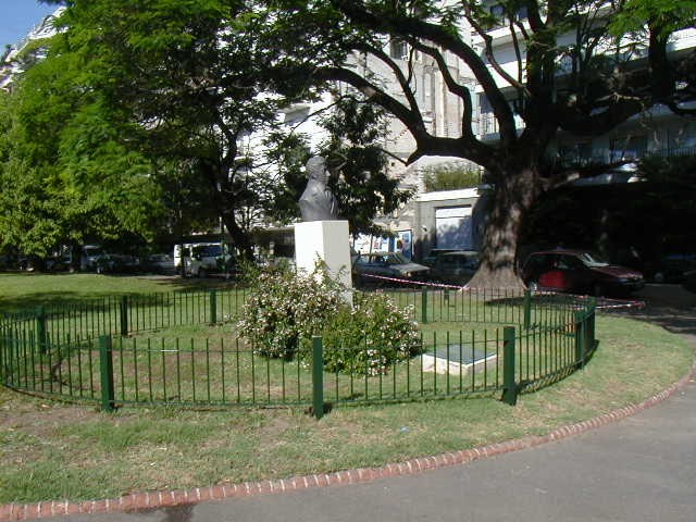 Plaza Martín De Alzaga