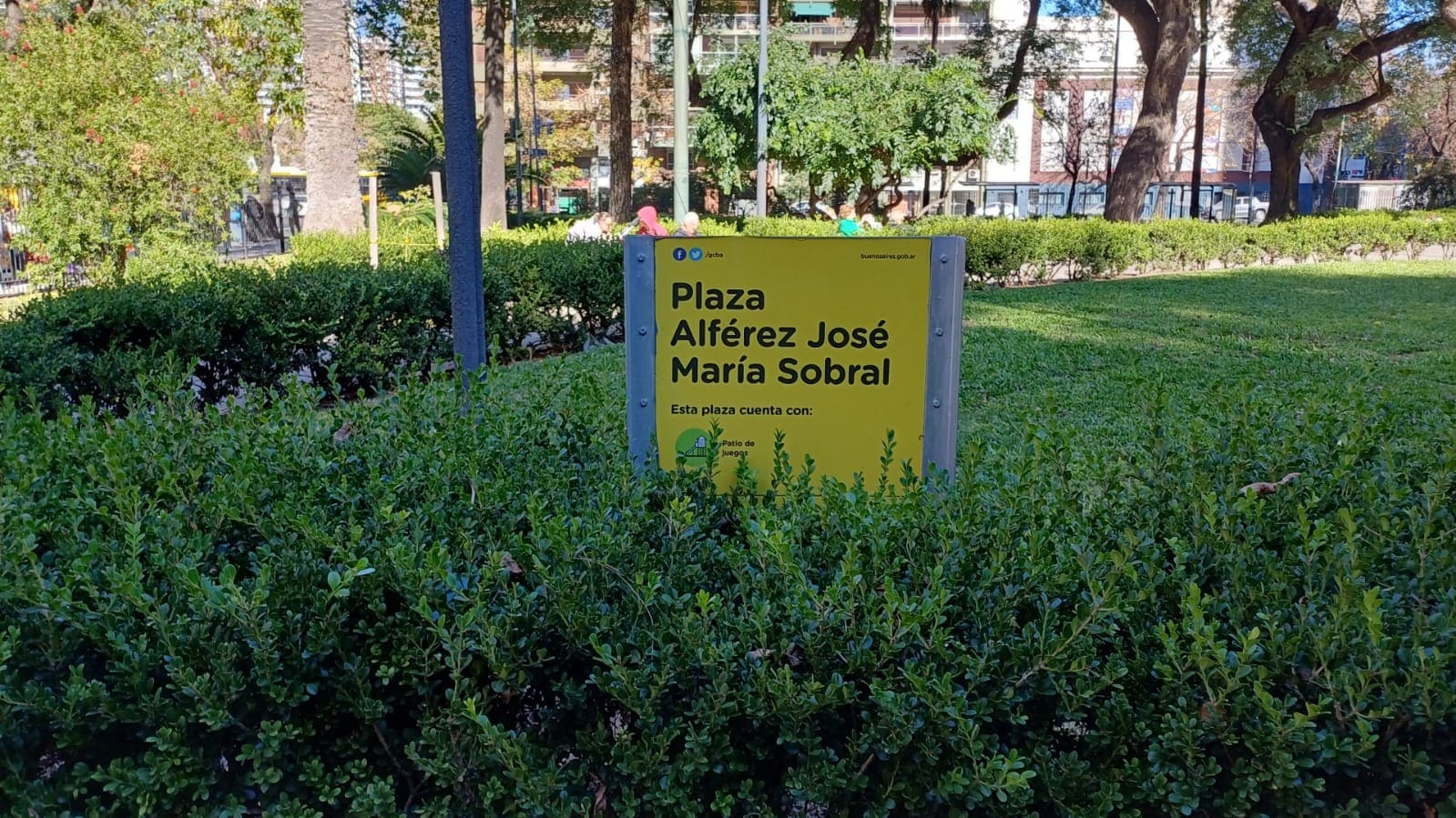 Plaza Alférez José María Sobral 