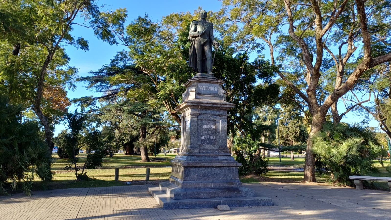 Plaza Brig. Gral. Juan F. Quiroga