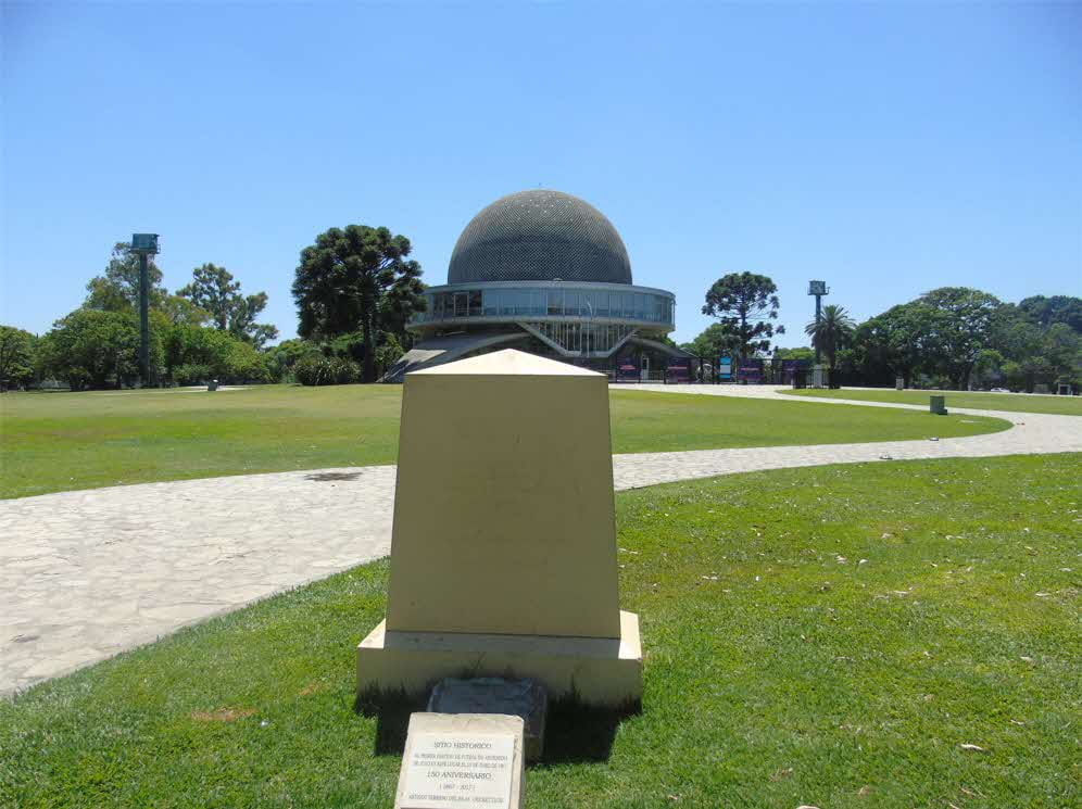 Homenaje al Primer Campo de Deportes