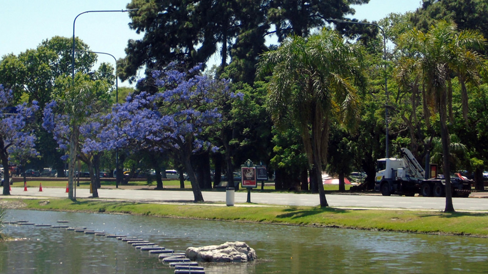 Plaza Dr. Benjamin A. Gould