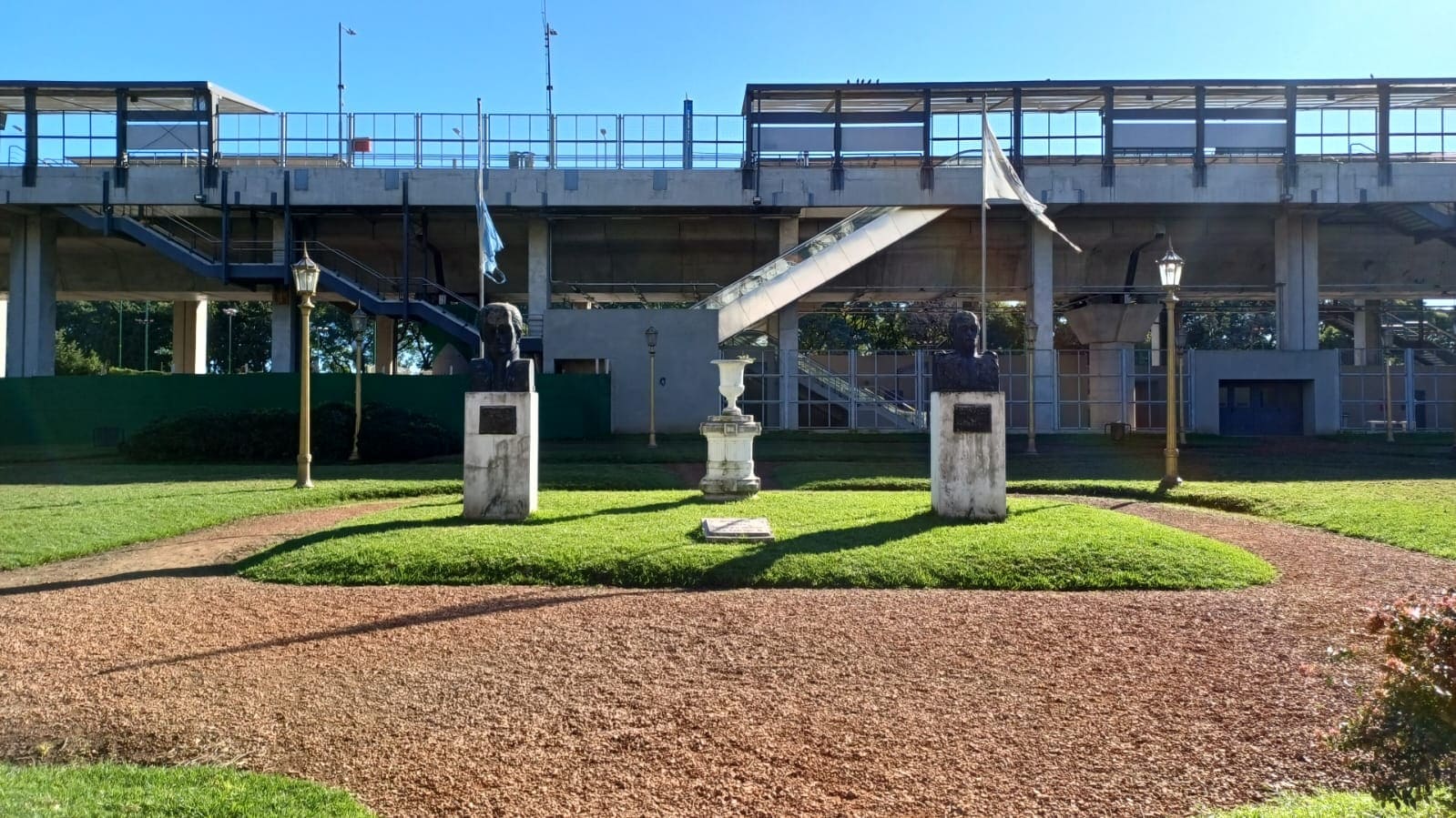 Plaza Estado Plurinacional de Bolivia
