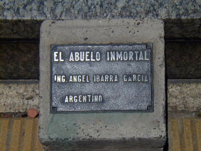 El Abuelo Inmortal