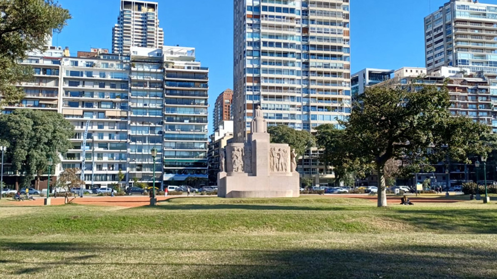 Plaza Holanda
