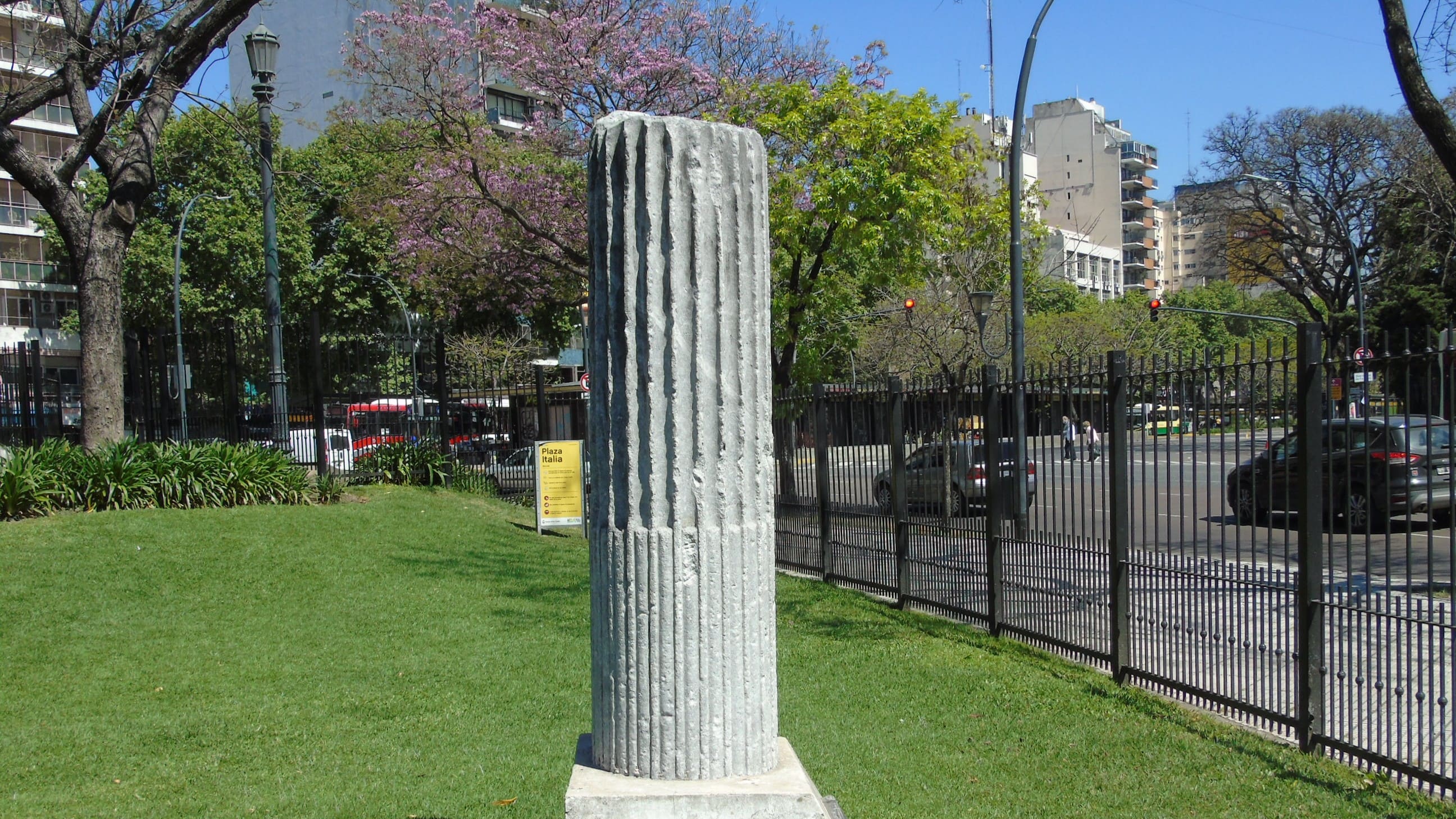 Plaza Italia
