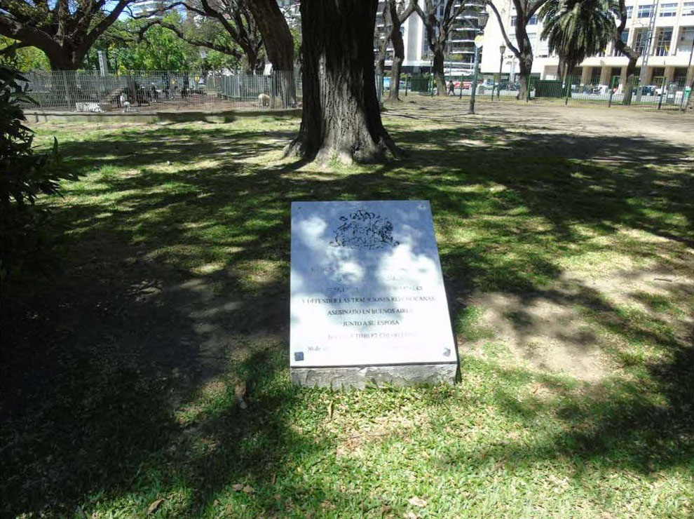 Homenaje a Carlos Prats González