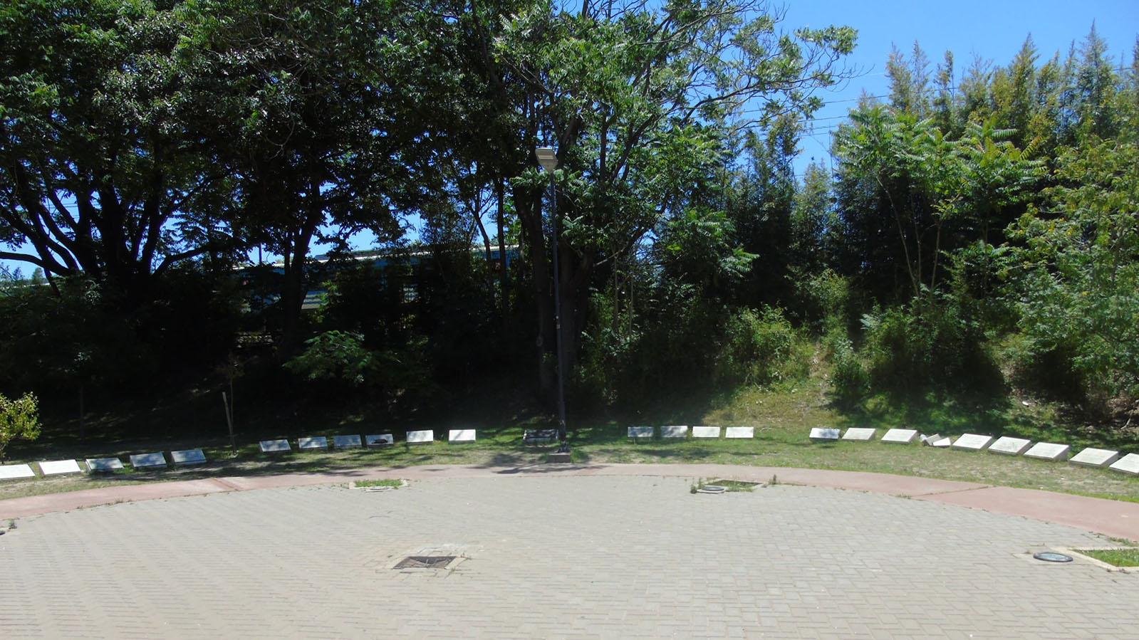 Plaza de la Shoá