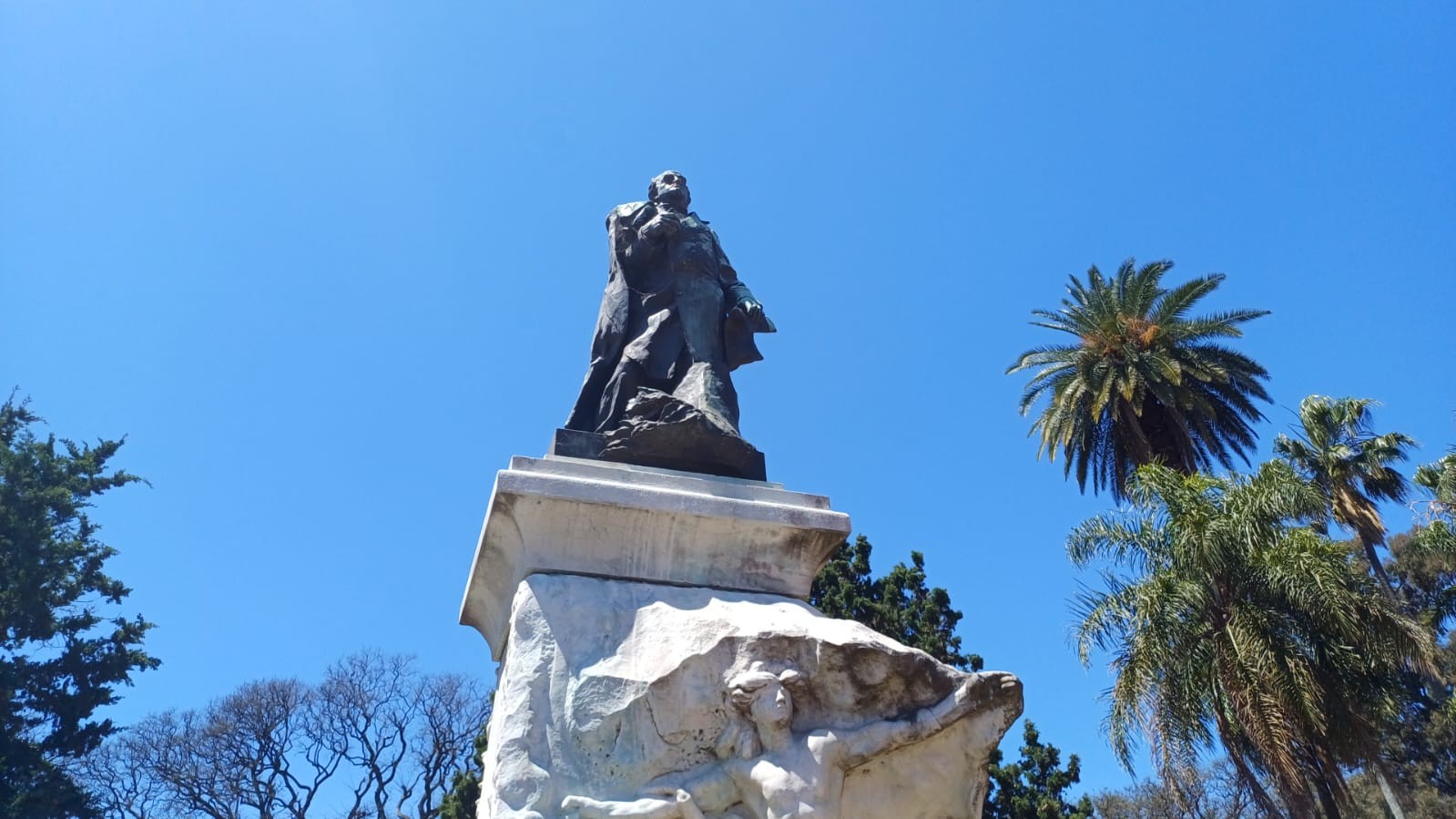 Plaza Sicilia