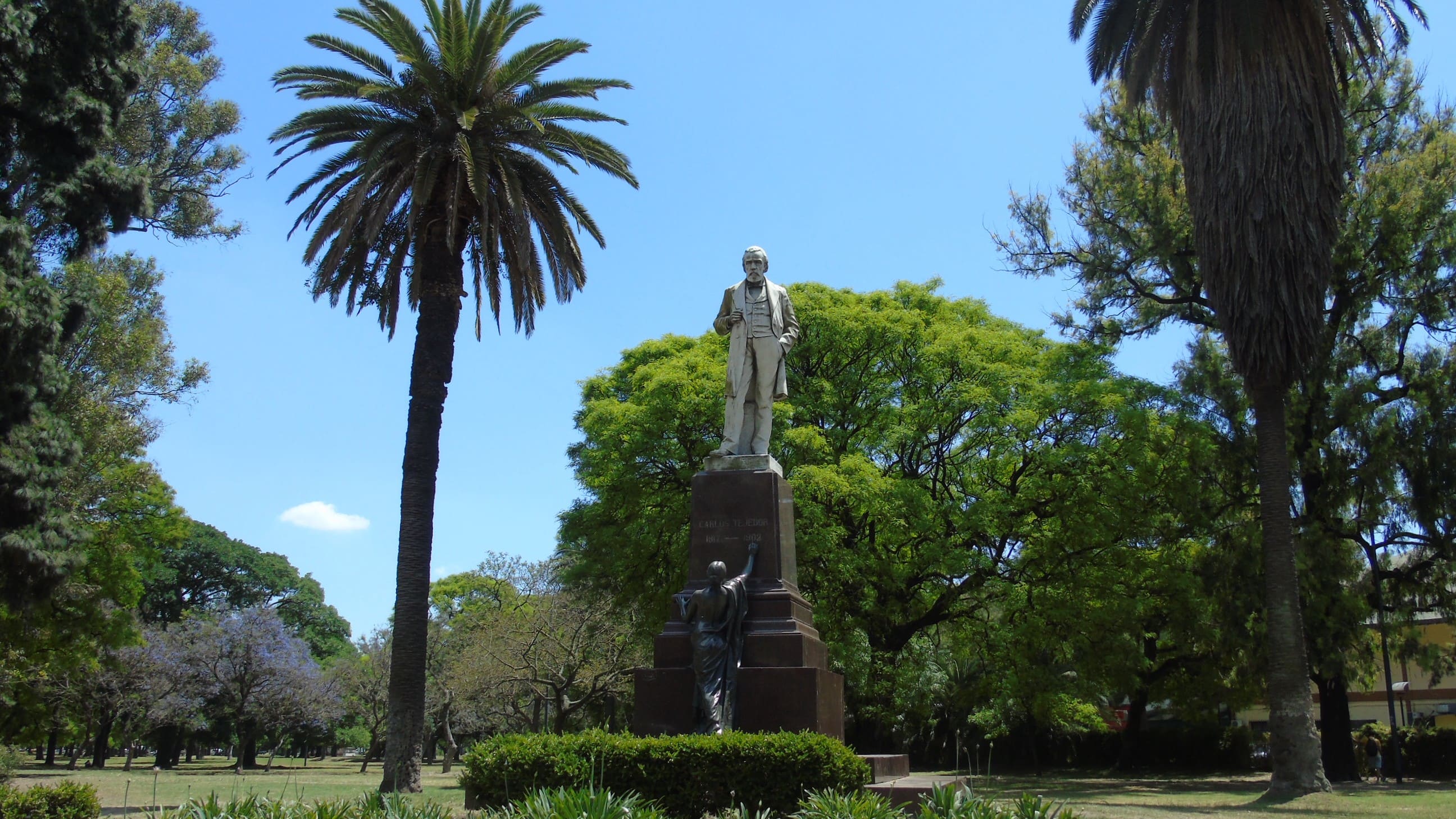 Plaza Sicilia
