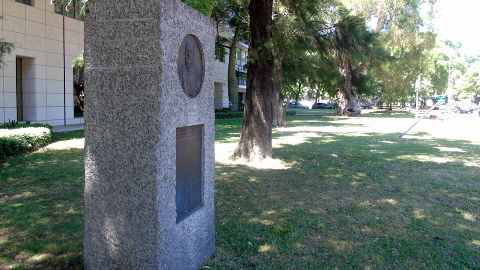 Plazoleta Brig. Gral. Don Enrique Martínez