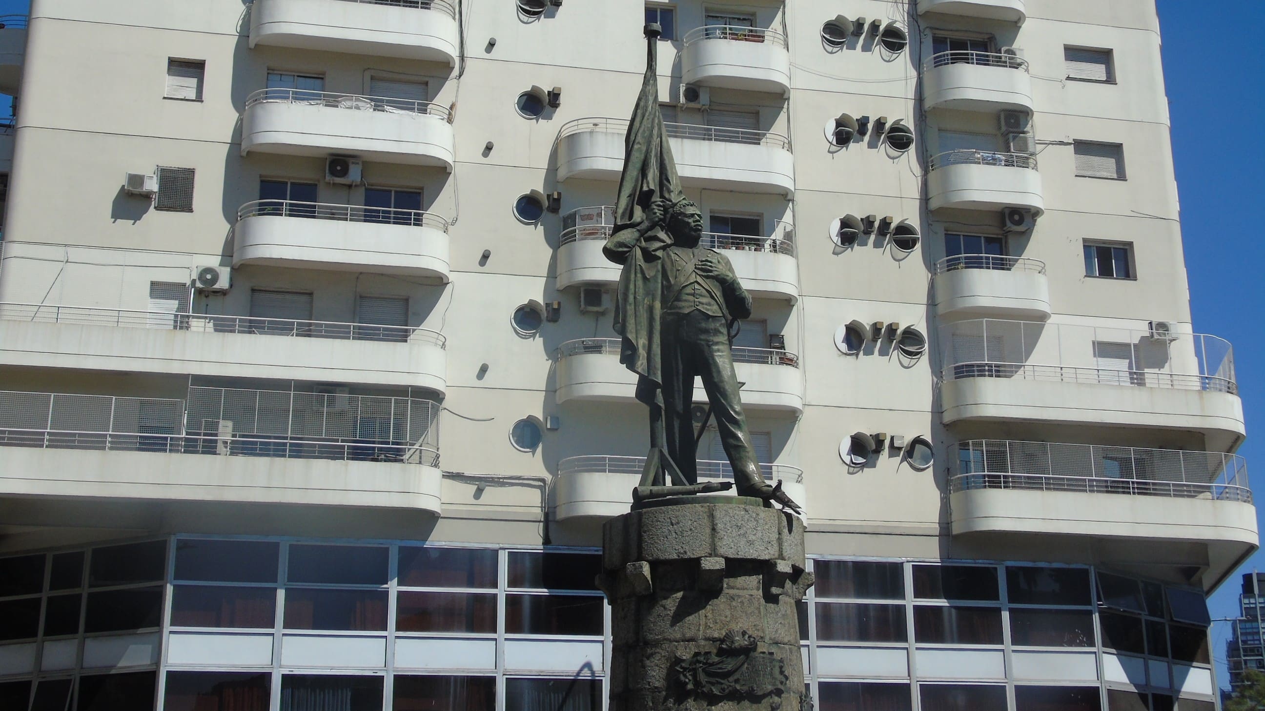 Plazoleta Falucho