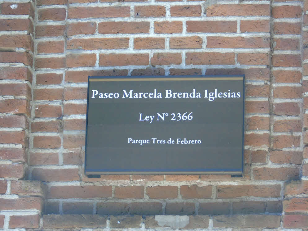 Paseo Marcela Brenda Iglesias