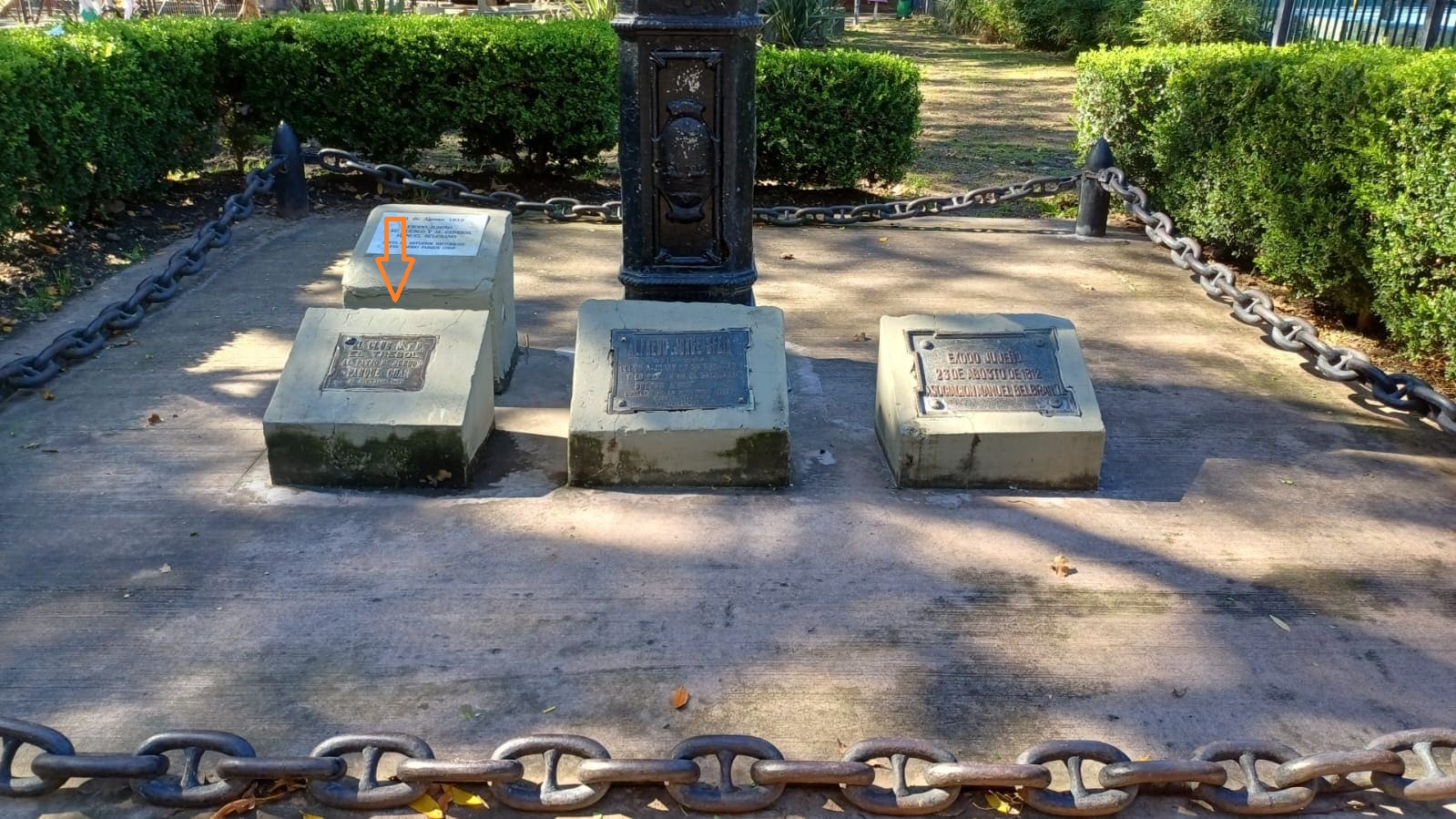 Homenaje al patio de juegos de Parque Chas 2